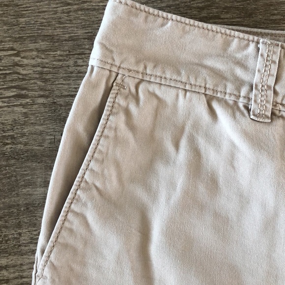 Shorts - Picture 6 of 7